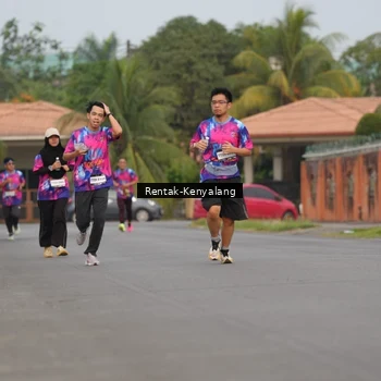 Runner Photo 7608336
