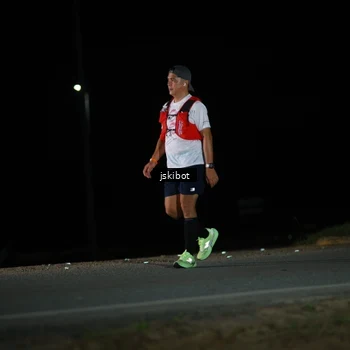 Runner Photo 7608358
