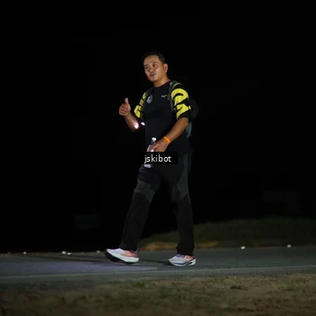 Runner Photo 7608360