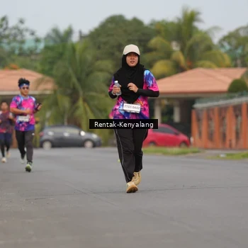 Runner Photo 7608376