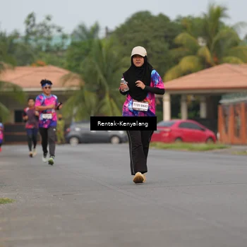 Runner Photo 7608397