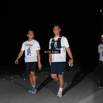 Runner Photo 7608425