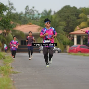 Runner Photo 7608432