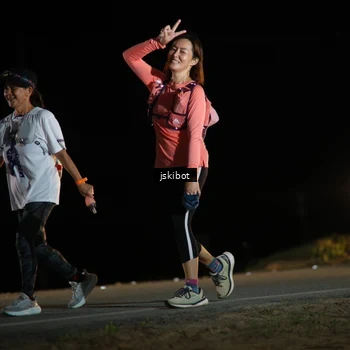 Runner Photo 7608438