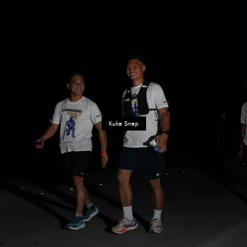 Runner Photo 7608447
