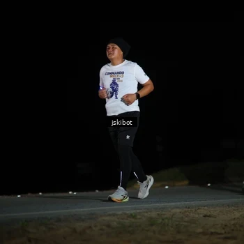 Runner Photo 7608463