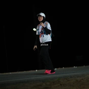 Runner Photo 7608479