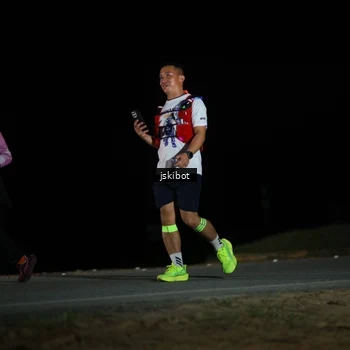 Runner Photo 7608491