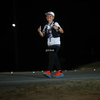 Runner Photo 7608497