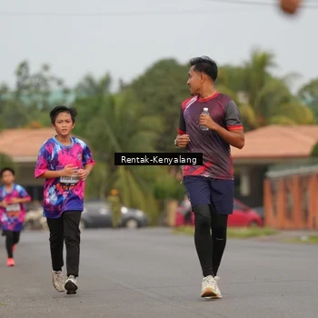 Runner Photo 7608537