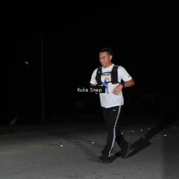 Runner Photo 7608572