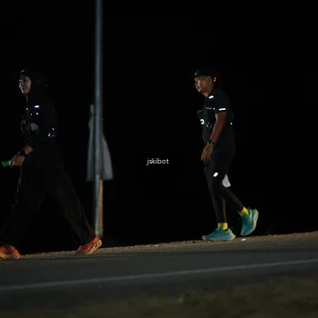 Runner Photo 7608622