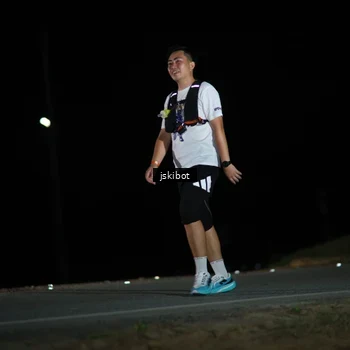 Runner Photo 7608624