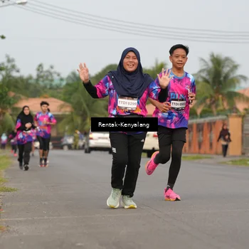 Runner Photo 7608638