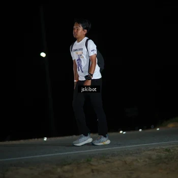 Runner Photo 7608707