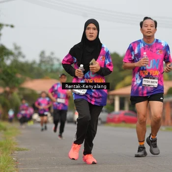 Runner Photo 7608727