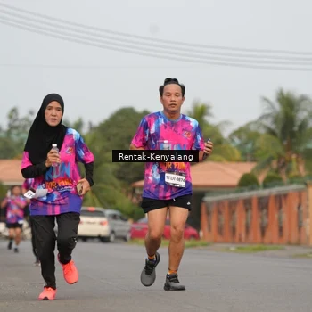 Runner Photo 7608735