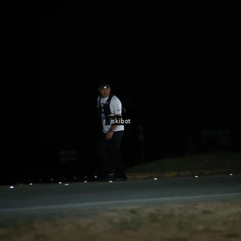 Runner Photo 7608736