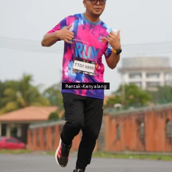 Runner Photo 7608745