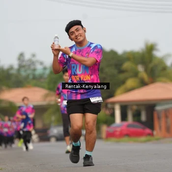 Runner Photo 7608774