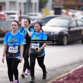 Runner Photo 7608778