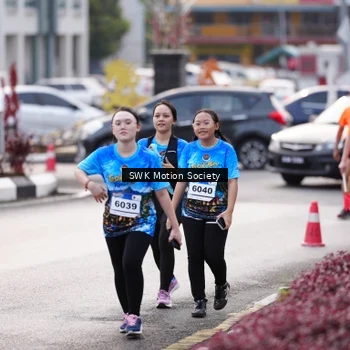 Runner Photo 7608793
