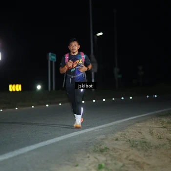 Runner Photo 7608800