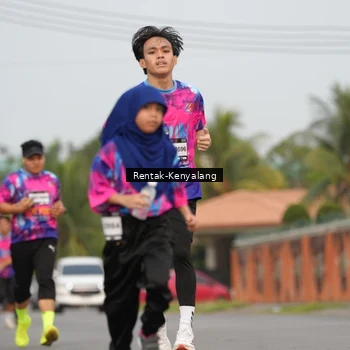 Runner Photo 7608807