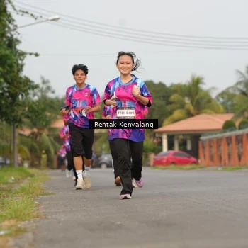 Runner Photo 7608818