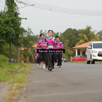 Runner Photo 7608841