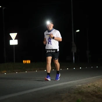 Runner Photo 7608858