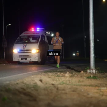 Runner Photo 7608863