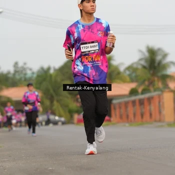 Runner Photo 7608881
