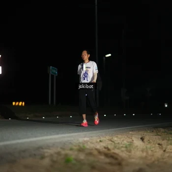 Runner Photo 7608908