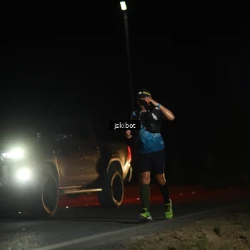 Runner Photo 7608945