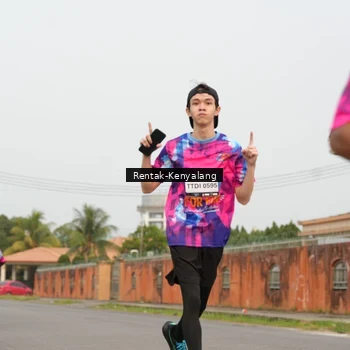 Runner Photo 7608951
