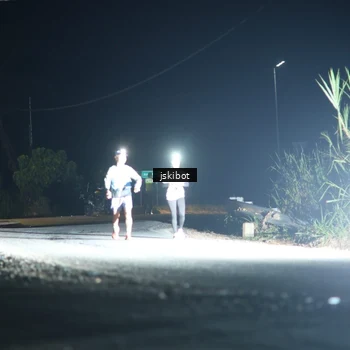 Runner Photo 7608994