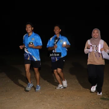 Runner Photo 7609015