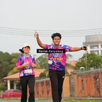Runner Photo 7609019