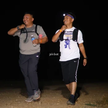 Runner Photo 7609022