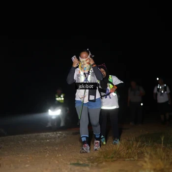 Runner Photo 7609025