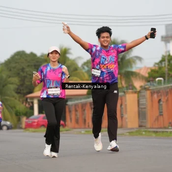 Runner Photo 7609026