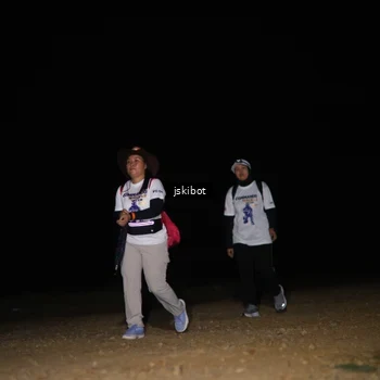 Runner Photo 7609033