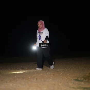 Runner Photo 7609042