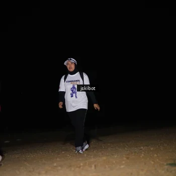 Runner Photo 7609045