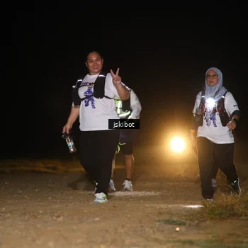 Runner Photo 7609066