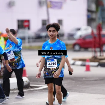 Runner Photo 7609074