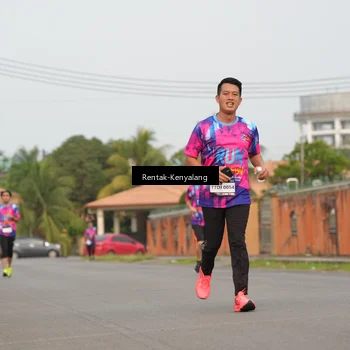 Runner Photo 7609089