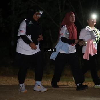 Runner Photo 7609114