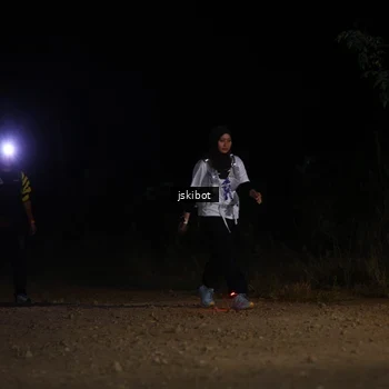 Runner Photo 7609115